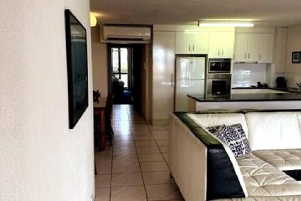2 Bedroom Ocean View - Alexandria Apartments -Alexandra Headland Maroochydore Eksteriør billede